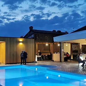 Agriturismo-r&b Corte Dei Gioghi , Ferrara Italië