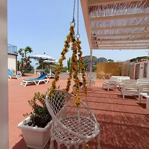 https://borgomarinos-room.sicilyhotelsitaly.net